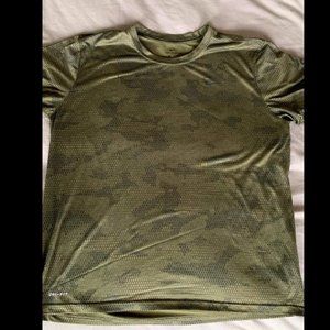 Nike Dri-FIT Gator Print T-Shirt XL